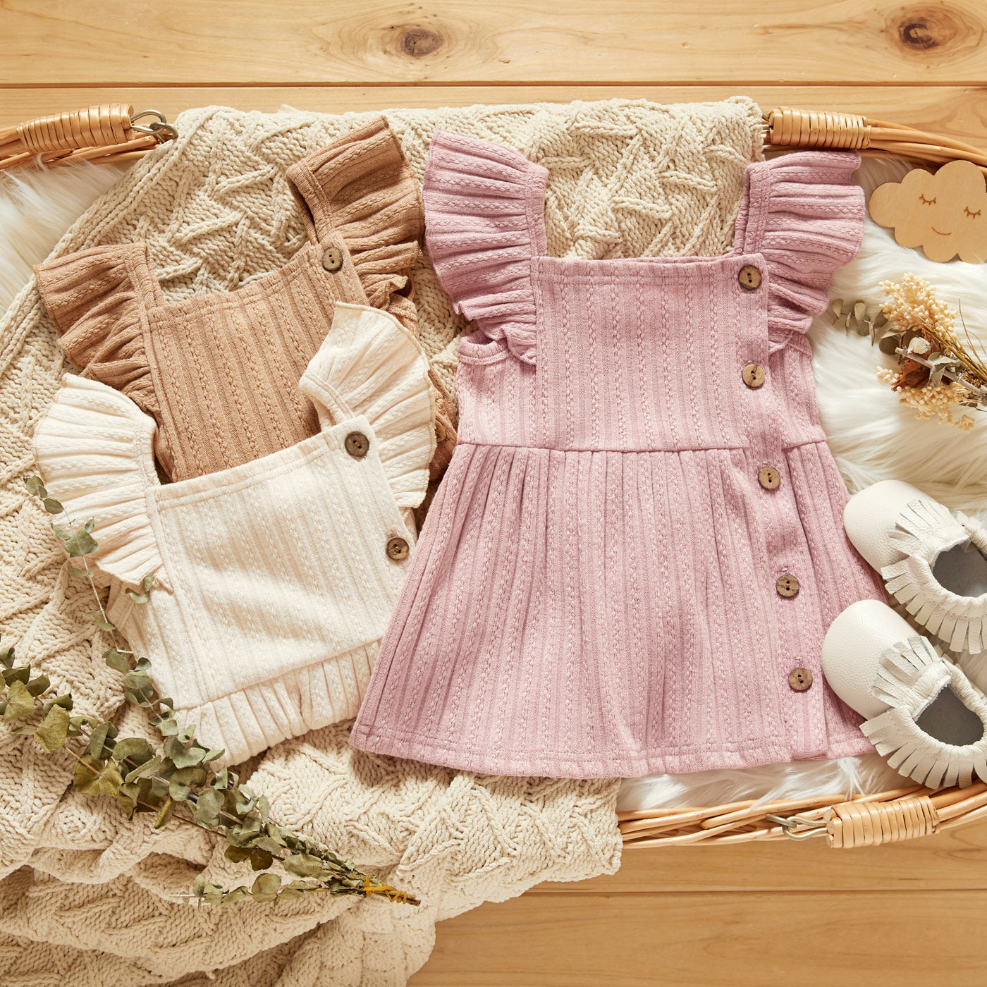 INS new girls suspender dress small and medium-sized children's ribbed splicing thickened pit jacquard dress on behalf of